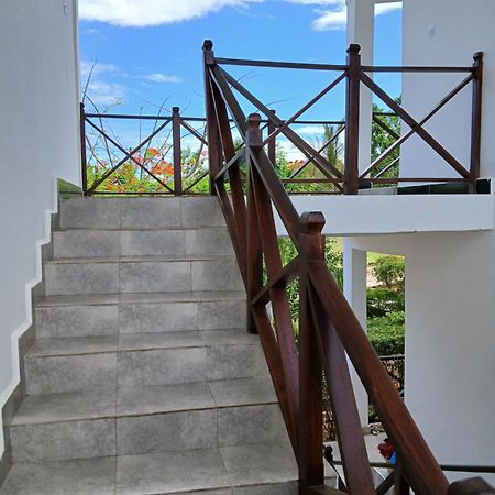 Majani Breeze Villa Nungwi Exterior photo